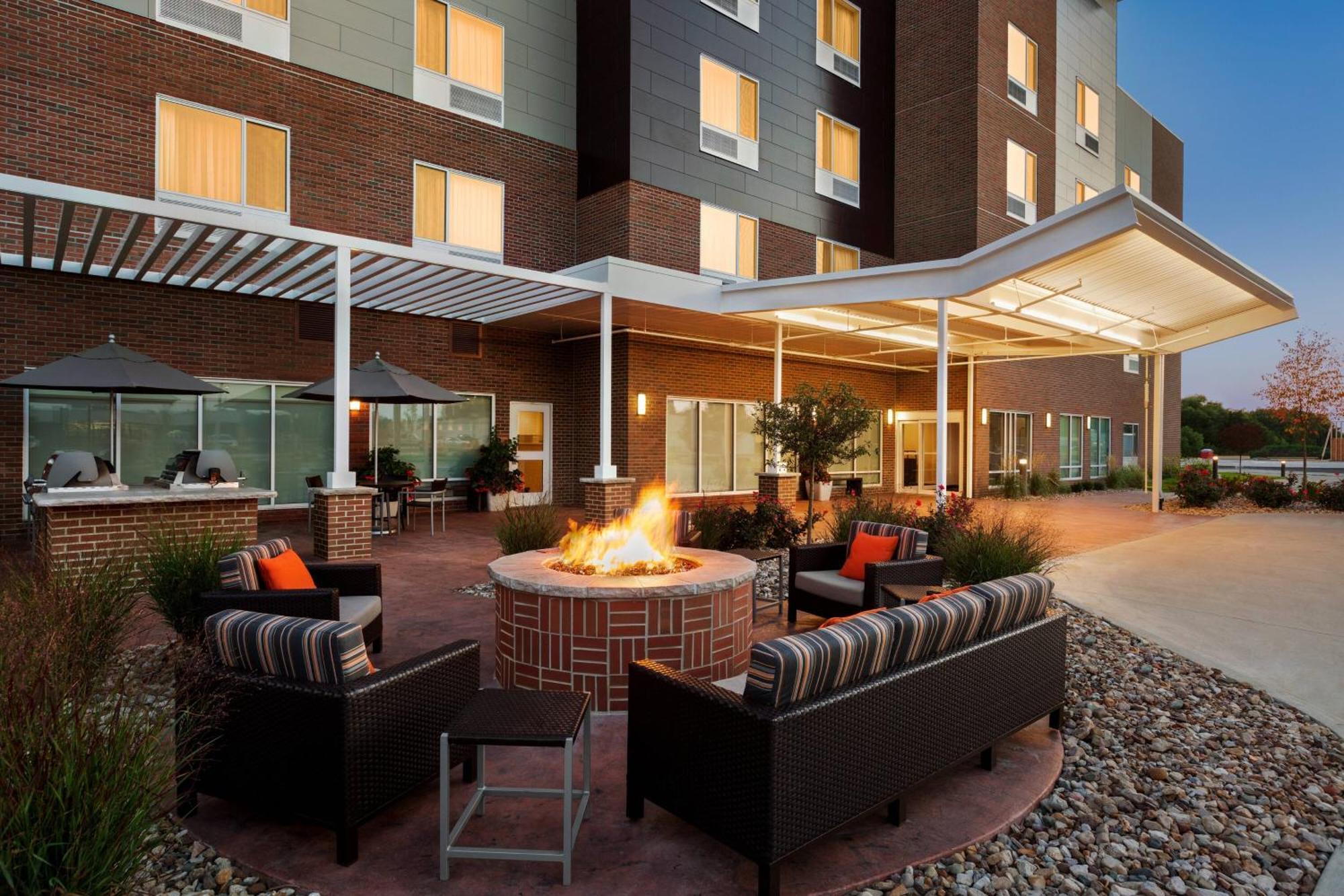 Towneplace Suites Cedar Rapids Marion Luaran gambar