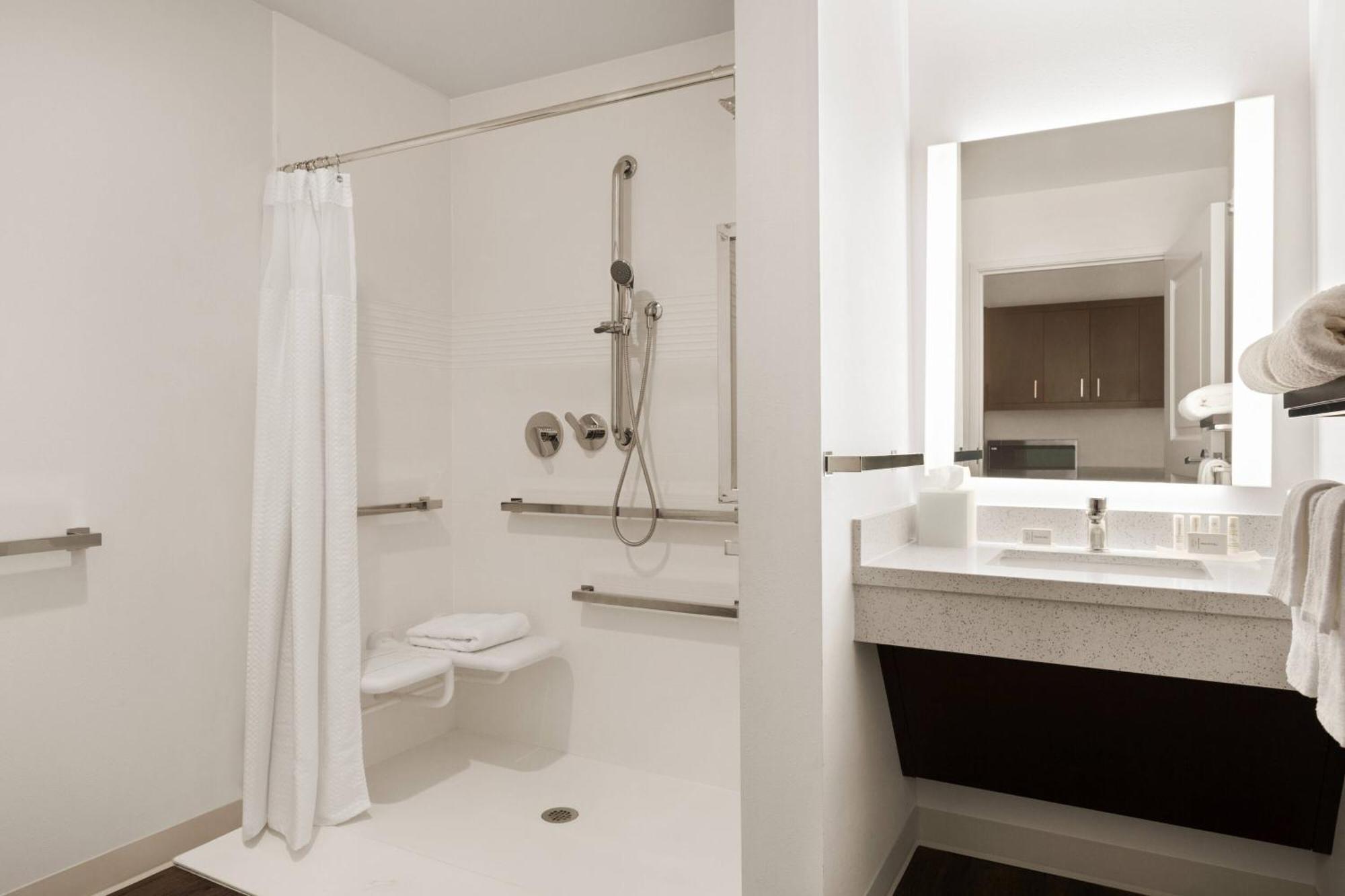 Towneplace Suites Cedar Rapids Marion Luaran gambar